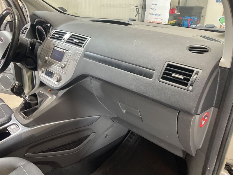 Ford Kuga 2.0 TDCi Titanium 2009 – снимка 22