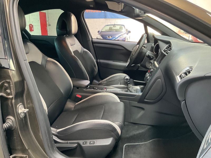 Citroen DS4 1.6 HDi Chic 2012 – снимка 16