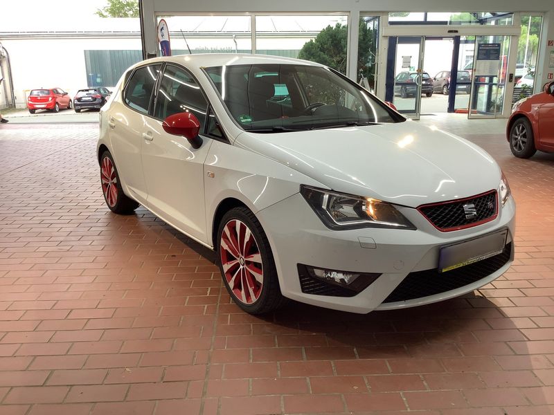 Seat Ibiza 1.0 TSI FR 2016 – снимка 12