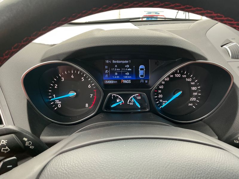 Ford Kuga 1.5 EcoBoost ST-Line 2019 – снимка 18