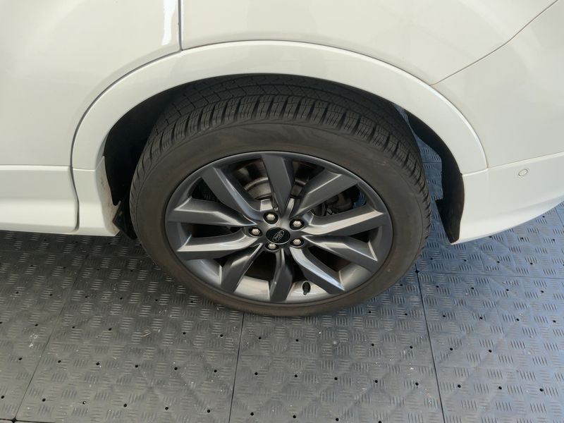 Ford Kuga 1.5 EcoBoost ST-Line 2019 – снимка 5