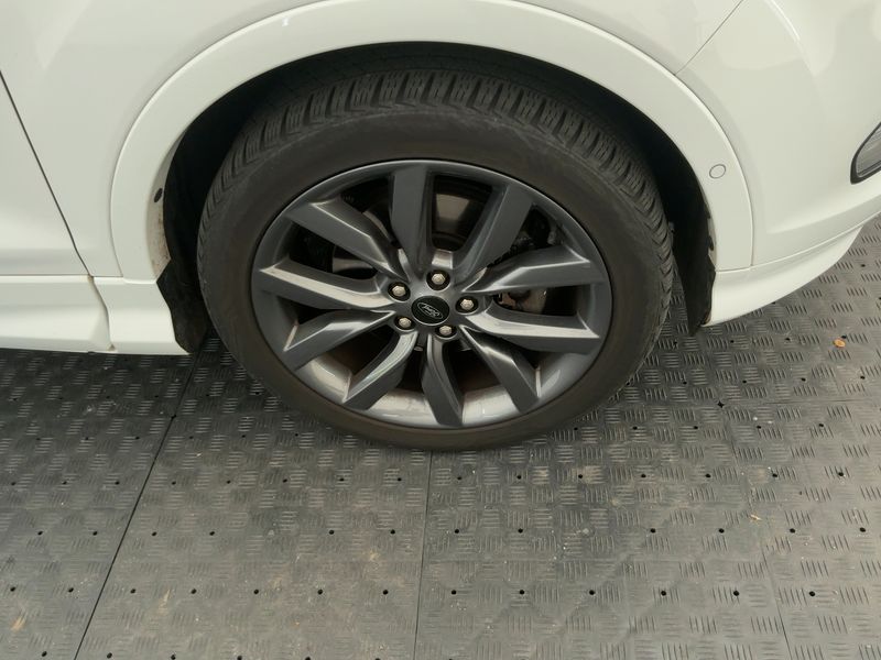 Ford Kuga 1.5 EcoBoost ST-Line 2019 – снимка 11