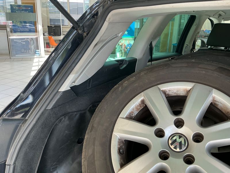 Volkswagen Touareg 3.0 V6 TDI BlueMotion Tech 2013 – снимка 43