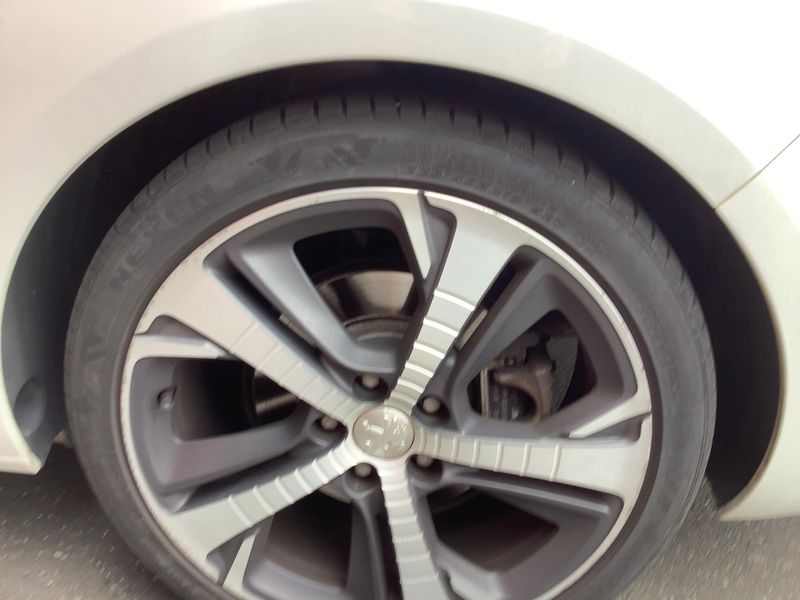 Peugeot 308 2.0 Blue-HDi GT 2016 – снимка 5