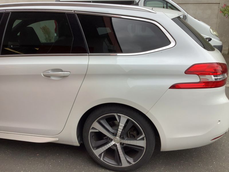 Peugeot 308 2.0 Blue-HDi GT 2016 – снимка 6