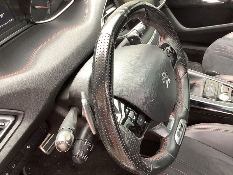 Peugeot 308 2.0 Blue-HDi GT 2016 – снимка 28