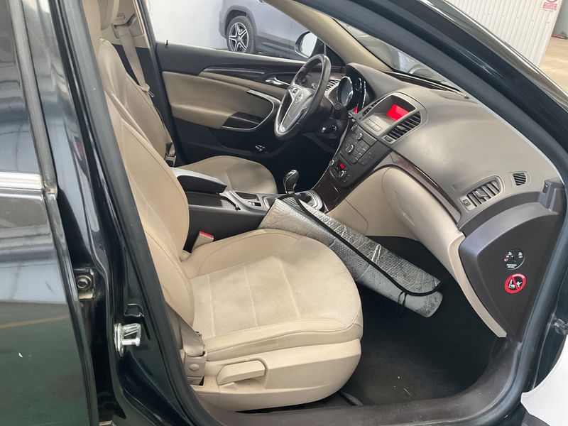 Opel Insignia 2.0 CDTI Excellence 2013 – снимка 3