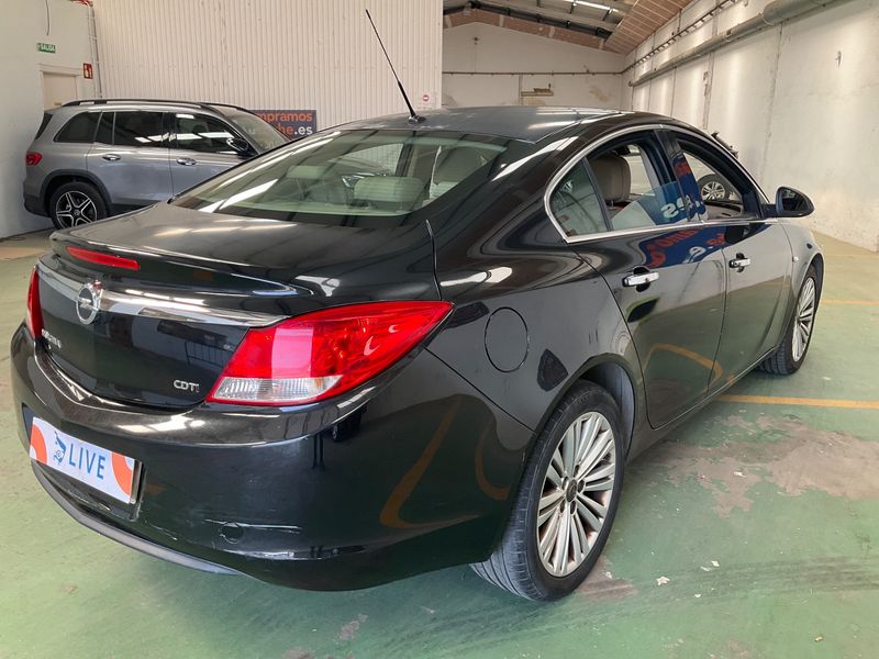 Opel Insignia 2.0 CDTI Excellence 2013 – снимка 2
