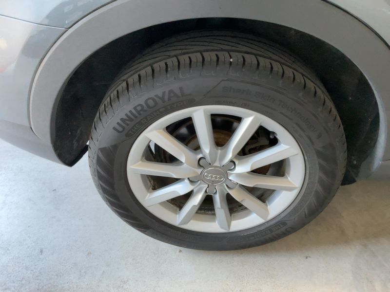 Audi Q3 2.0 TDI quattro 2013 – снимка 19