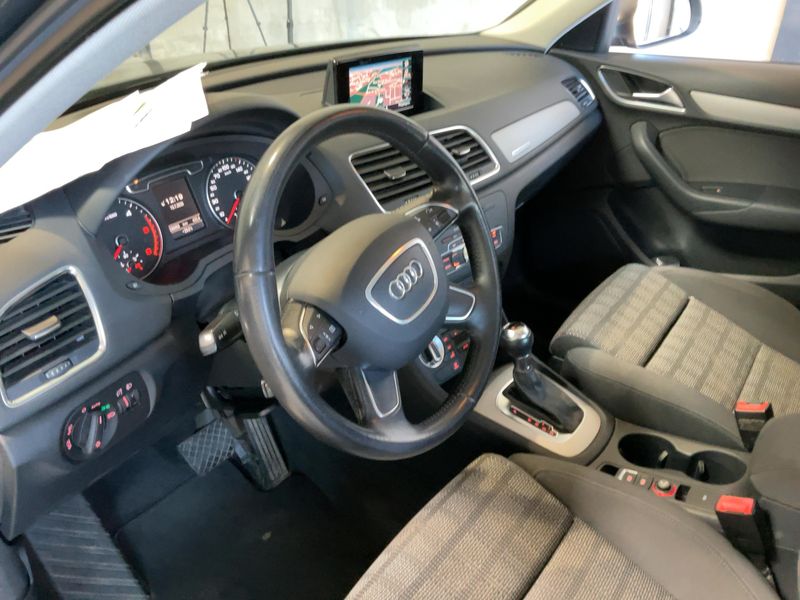 Audi Q3 2.0 TDI quattro 2013 – снимка 12