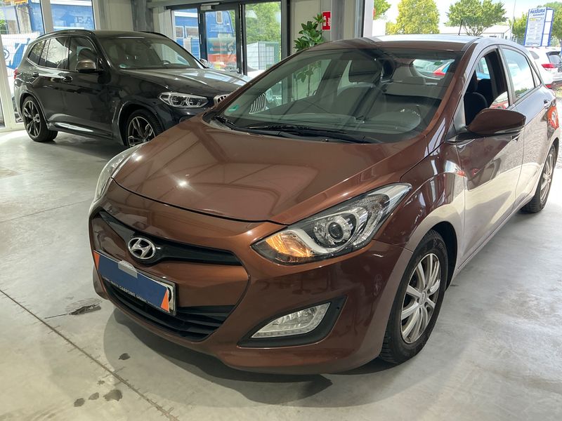 Hyundai i30 1.4 CRDi Trend 2013 – снимка 1
