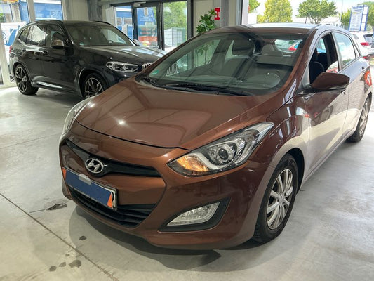 Hyundai i30 1.4 CRDi Trend 2013 – снимка 1