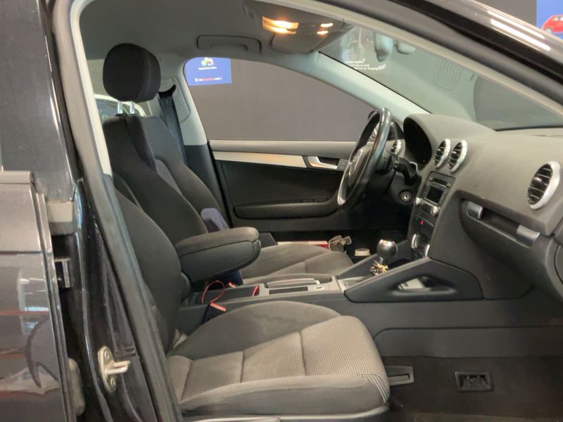 Audi A3 Sportback 2.0 TDI Ambition 2013 – снимка 16