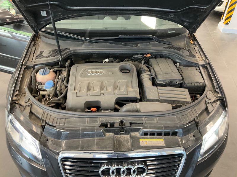 Audi A3 Sportback 2.0 TDI Ambition 2013 – снимка 22