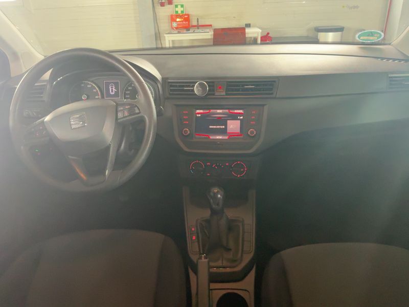 Seat Arona 1.0 TSI Reference 2019 – снимка 18