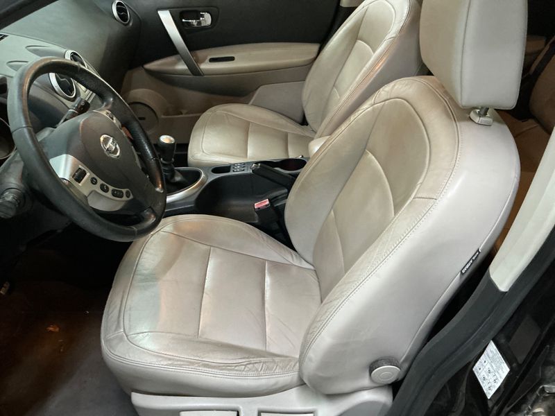 Nissan Qashqai 1.6 dCi Tekna Premium 2012 – снимка 29