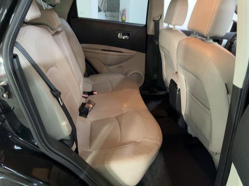 Nissan Qashqai 1.6 dCi Tekna Premium 2012 – снимка 19