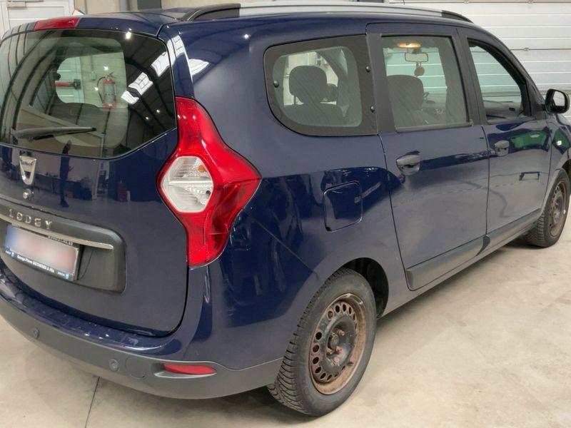 Dacia Lodgy 1.5 Blue dCi Comfort 2020 – снимка 8