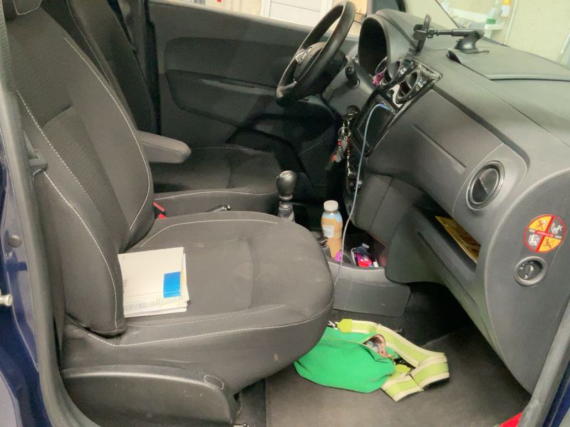 Dacia Lodgy 1.5 Blue dCi Comfort 2020 – снимка 17