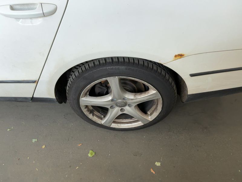Volkswagen Passat 2.0 TDI Trendline 4Motion 2009 – снимка 18