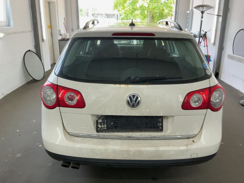 Volkswagen Passat 2.0 TDI Trendline 4Motion 2009 – снимка 5