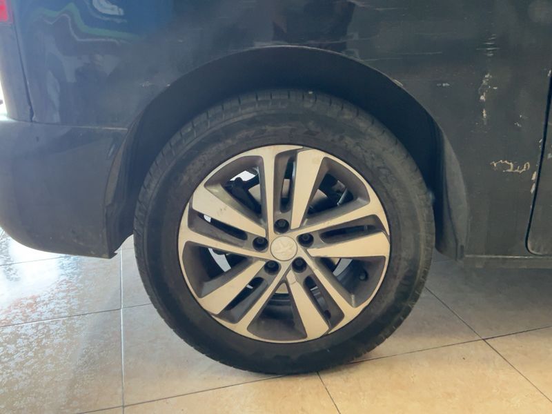 Peugeot Traveller 2.0 Blue-HDi Business L2 2021 – снимка 19