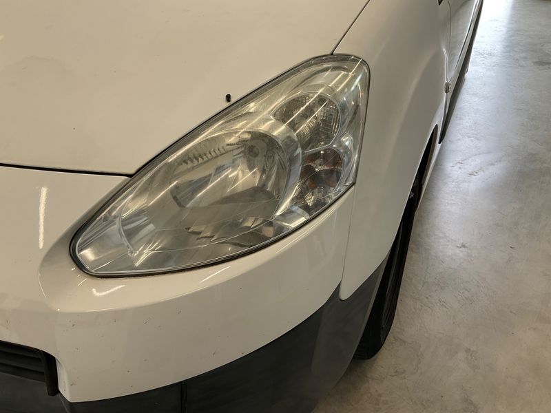 Peugeot Partner 1.6 HDi L1 Deine Gründerzeit Elektro 2014 – снимка 48