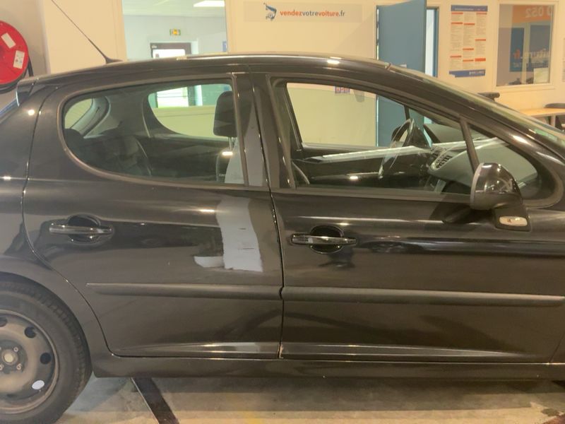 Peugeot 207 1.6 Active 2007 – снимка 10