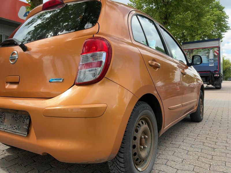 Nissan Micra 1.2 Acenta 2011 – снимка 8