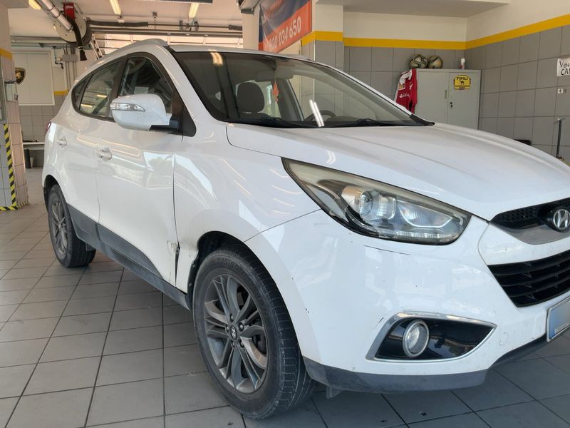 Hyundai ix35 1.7 CRDi Comfort 2WD 2014 – снимка 12