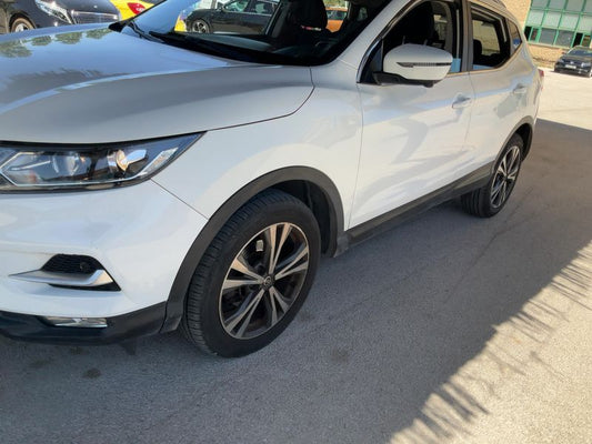 Nissan Qashqai 1.3 DIG-T N-Connecta 2019 – снимка 2