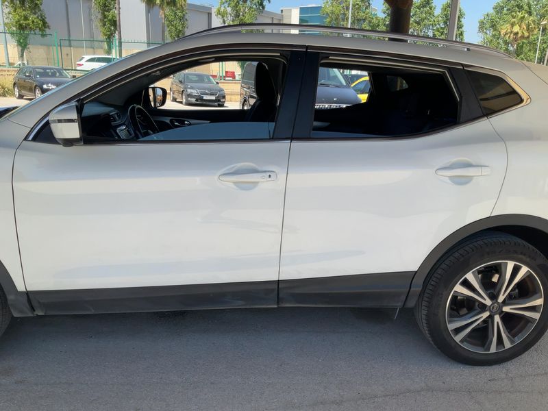 Nissan Qashqai 1.3 DIG-T N-Connecta 2019 – снимка 4
