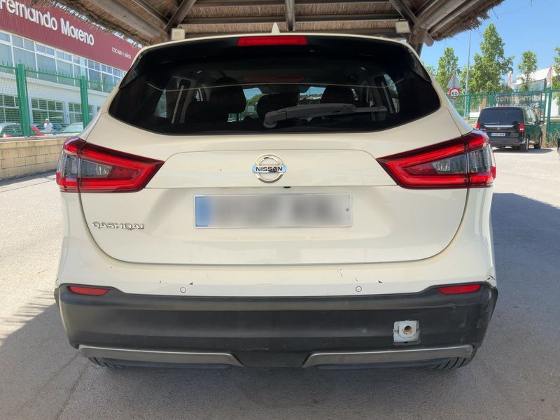 Nissan Qashqai 1.3 DIG-T N-Connecta 2019 – снимка 7