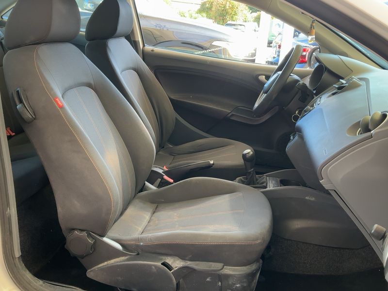 Seat Ibiza 1.2 TDI Reference 2010 – снимка 16