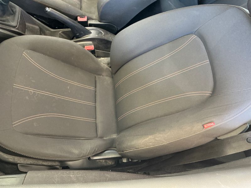 Seat Ibiza 1.2 TDI Reference 2010 – снимка 25