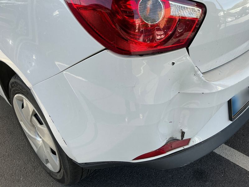 Seat Ibiza 1.2 TDI Reference 2010 – снимка 28