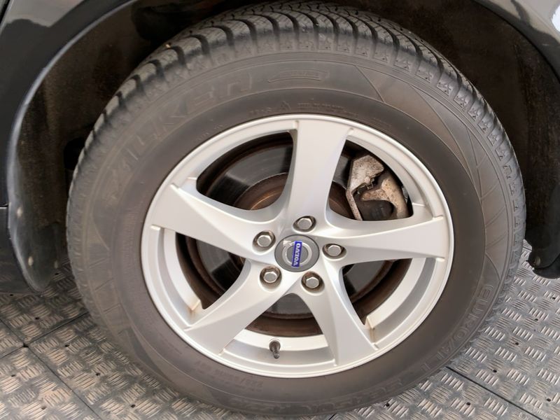 Volvo V70 2.4 D5 Kinetic AWD 2014 – снимка 5