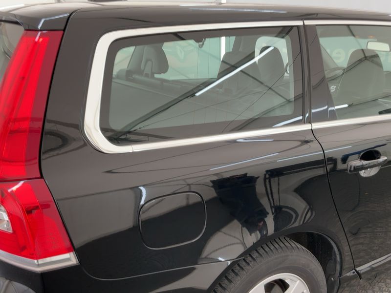 Volvo V70 2.4 D5 Kinetic AWD 2014 – снимка 8