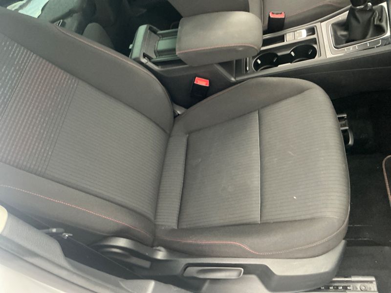Volkswagen Golf VII 1.5 TSI ACT Sound 2017 – снимка 43