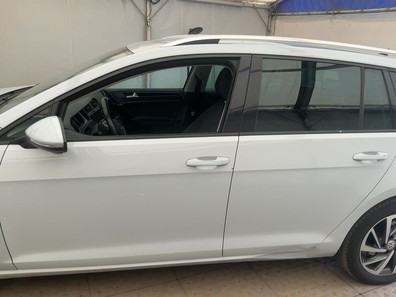 Volkswagen Golf VII 1.5 TSI ACT Sound 2017 – снимка 4