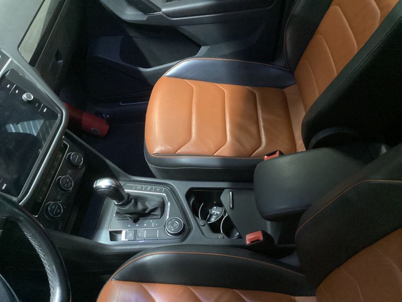 Volkswagen Tiguan 2.0 TDI Highline 4Motion BlueMotion Tech 2018 – снимка 23