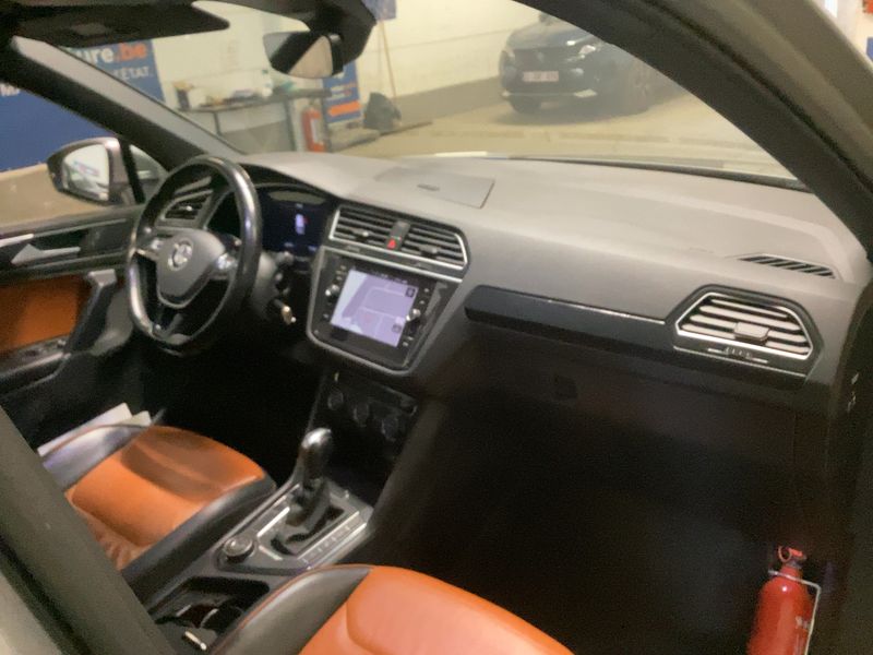 Volkswagen Tiguan 2.0 TDI Highline 4Motion BlueMotion Tech 2018 – снимка 17