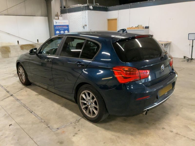 BMW 1er 116d EfficientDynamics Urban Line 2016 – снимка 6
