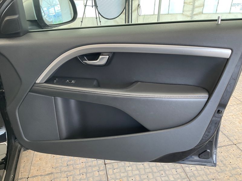 Volvo V70 2.0 D4 Momentum 2013 – снимка 49