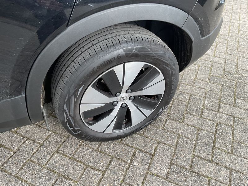 Volvo XC40 1.5 T5 Recharge Plug-in Hybrid Inscription Expression 2WD 2021 – снимка 5