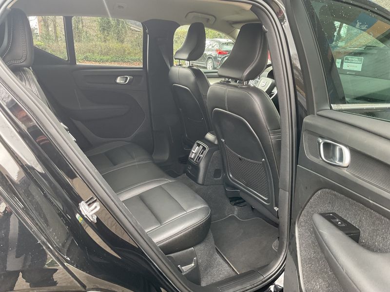 Volvo XC40 1.5 T5 Recharge Plug-in Hybrid Inscription Expression 2WD 2021 – снимка 19