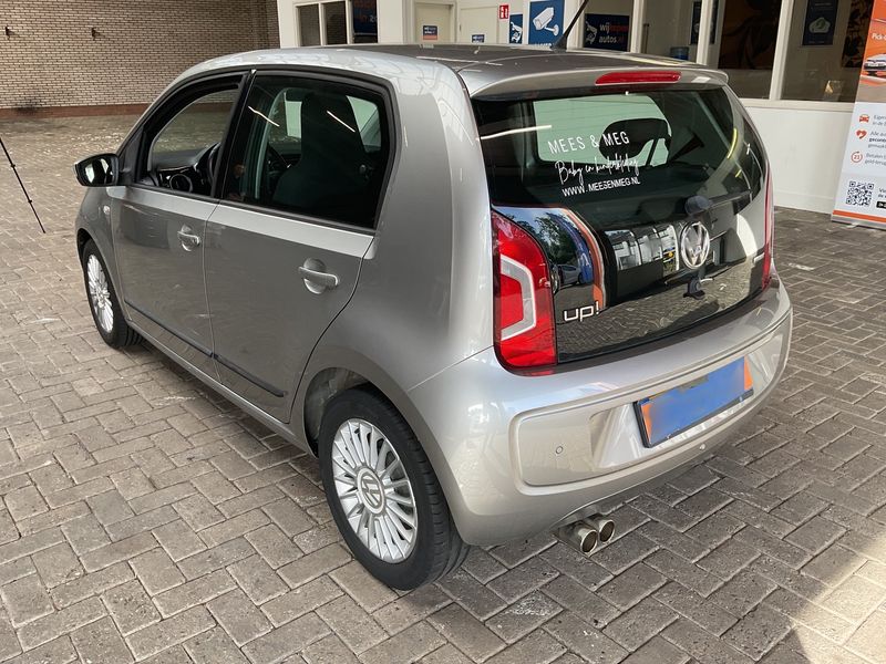 Volkswagen up! 1.0 High up! BlueMotion Tech 2013 – снимка 6