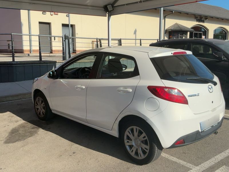 Mazda 2 1.3 Active 2012 – снимка 6