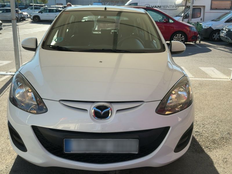 Mazda 2 1.3 Active 2012 – снимка 14