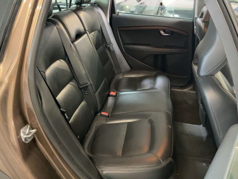 Volvo XC70 2.0 D4 Summum 2WD 2015 – снимка 19